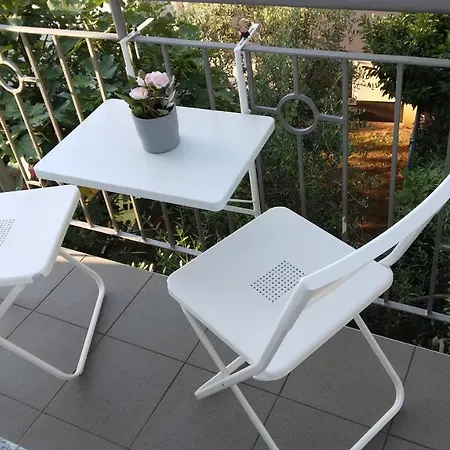 Apartment Antemma *