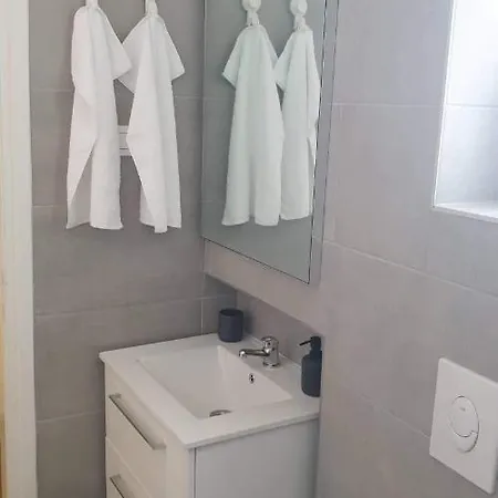 Antemma Apartment *