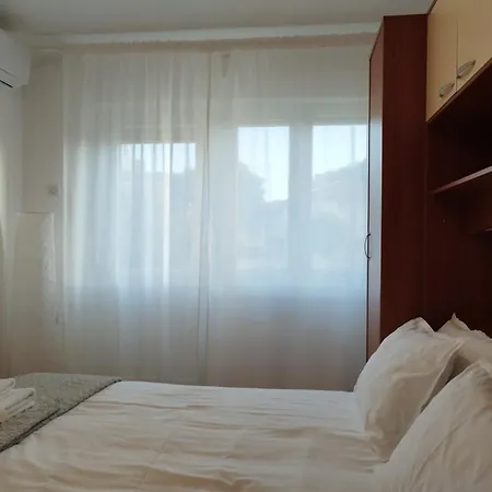 Apartment Antemma *